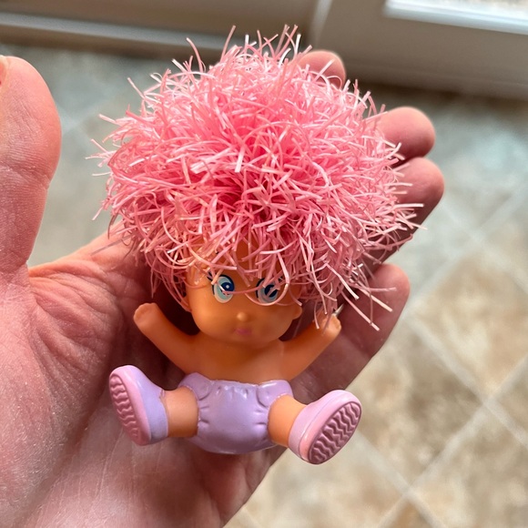 KOOSHIE KOOS - Picture 2 of 6